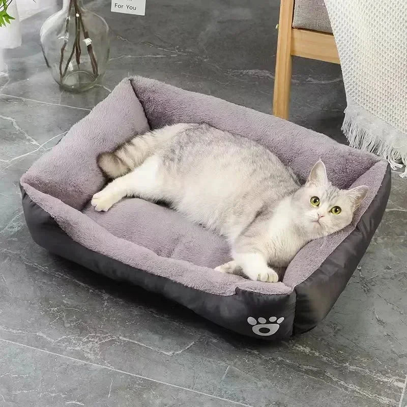 Cozy Pet Bed &amp; Nest – Warm Comfort for Dogs & Cats